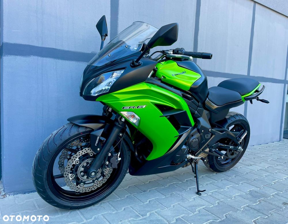 Kawasaki ER - 4