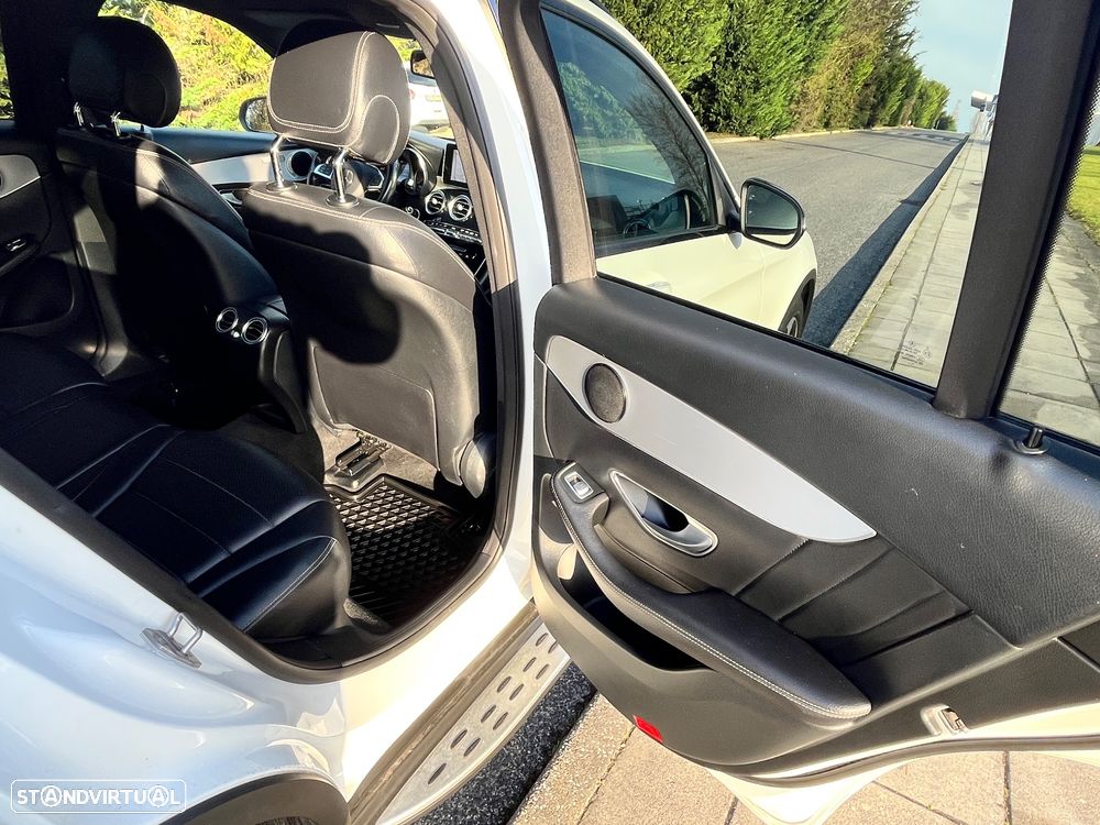 Mercedes-Benz GLC 220 d 4Matic 9G-TRONIC AMG Line - 17