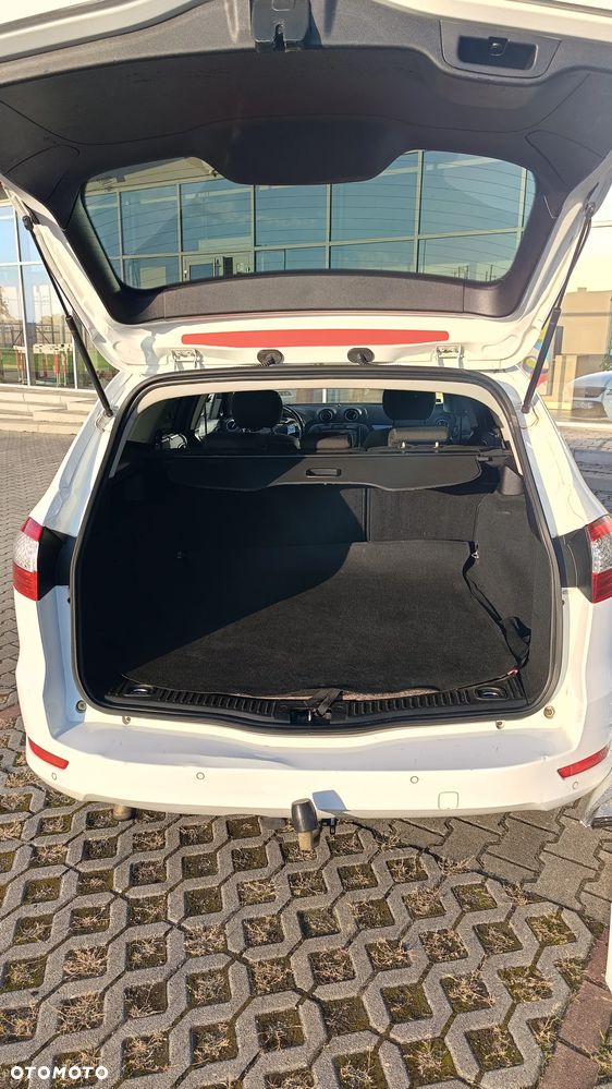 Ford Mondeo - 11