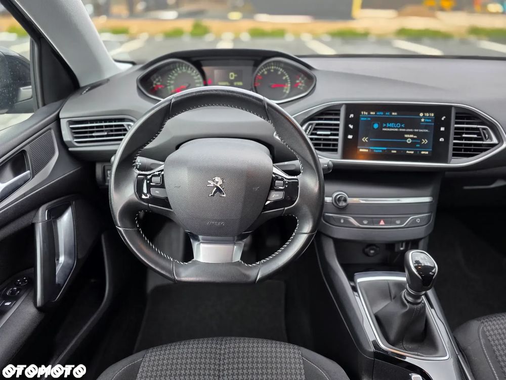 Peugeot 308 - 17