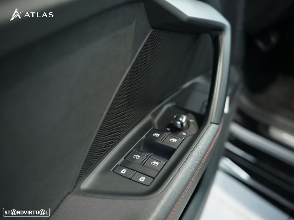 Audi RS3 Limousine TFSI quattro S tronic - 19