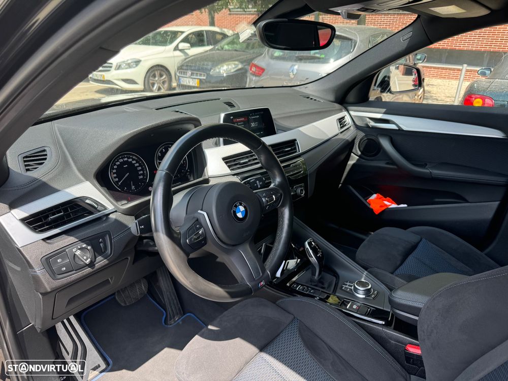 BMW X2 18 i sDrive Auto Pack M - 4