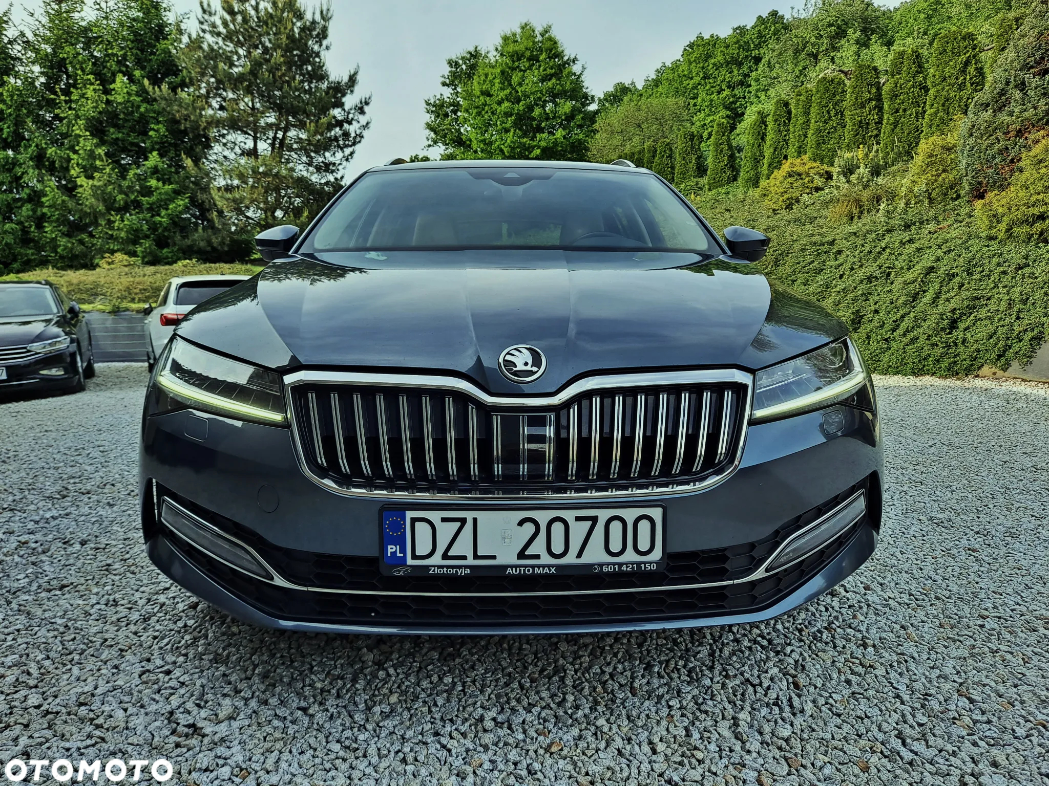 Skoda Superb 2.0 TDI DSG Premium Edition - 2