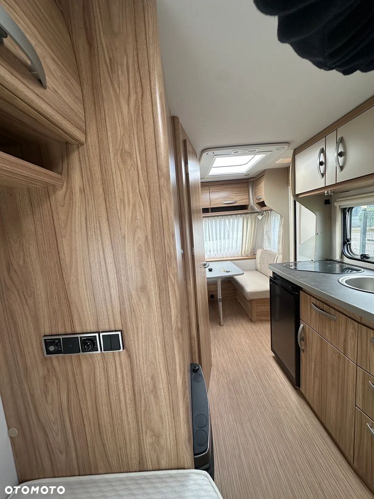 Hymer-Eriba Nova Light ENL 442 - 21