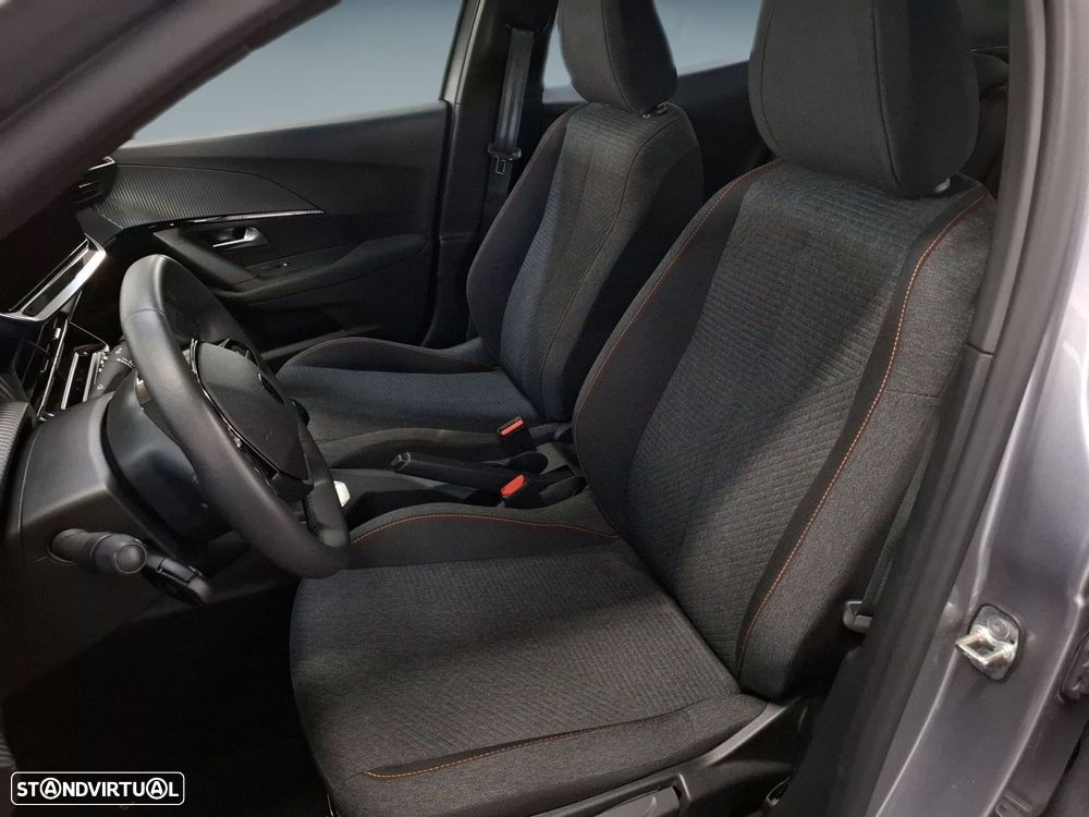 Peugeot 2008 1.2 PureTech Style — fotografia 11