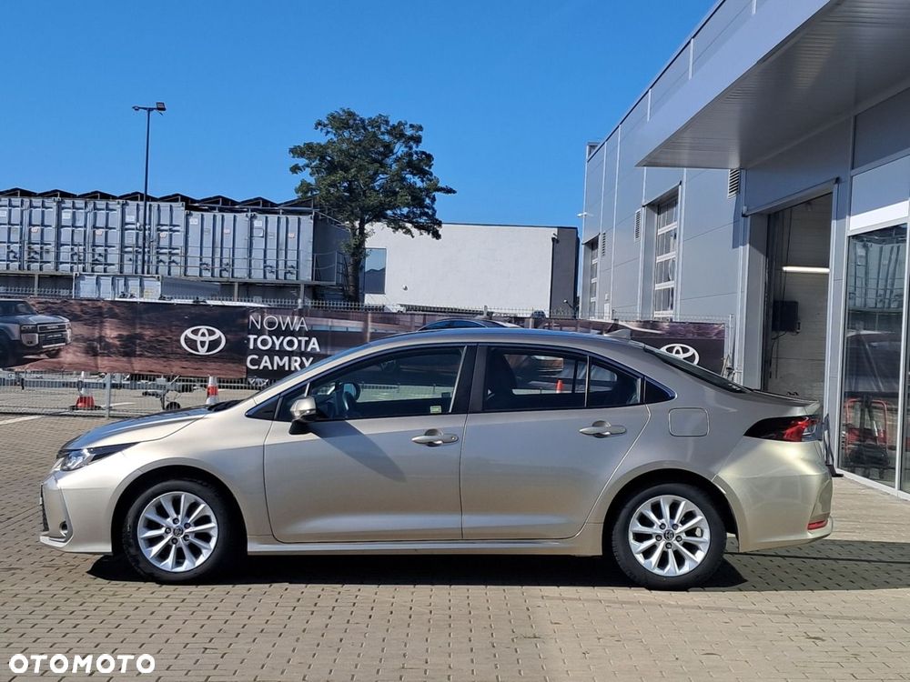 Toyota Corolla - 8