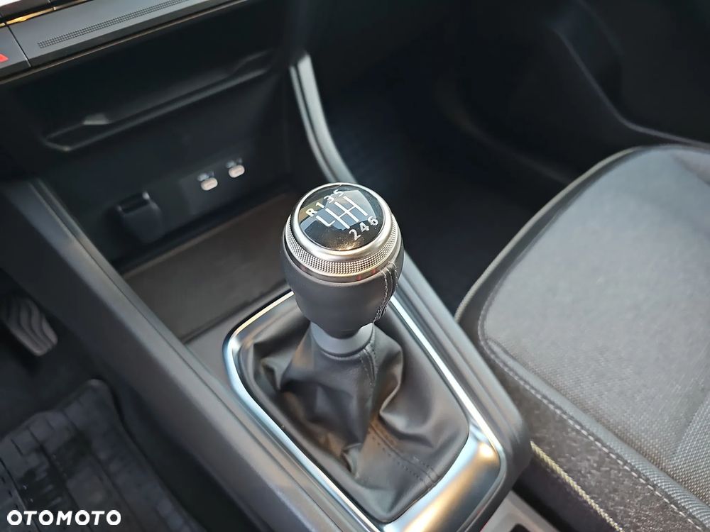 Renault Captur 1.0 TCe Techno - 25