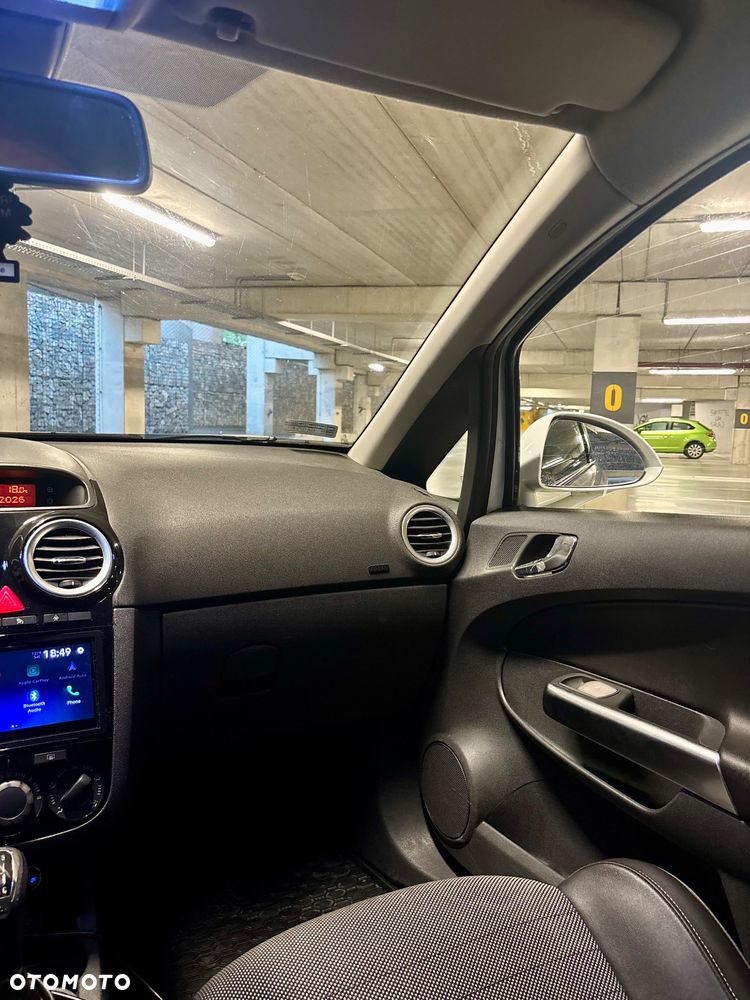 Opel Corsa 1.6 Turbo OPC - 29