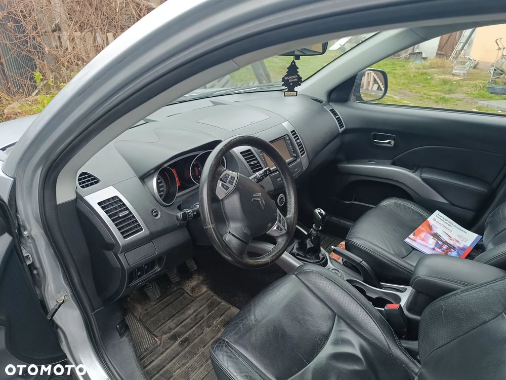 Citroën C-Crosser 2.2 HDi Exclusive - 4