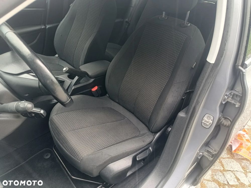 Peugeot 308 1.2 PureTech Active S&S - 12