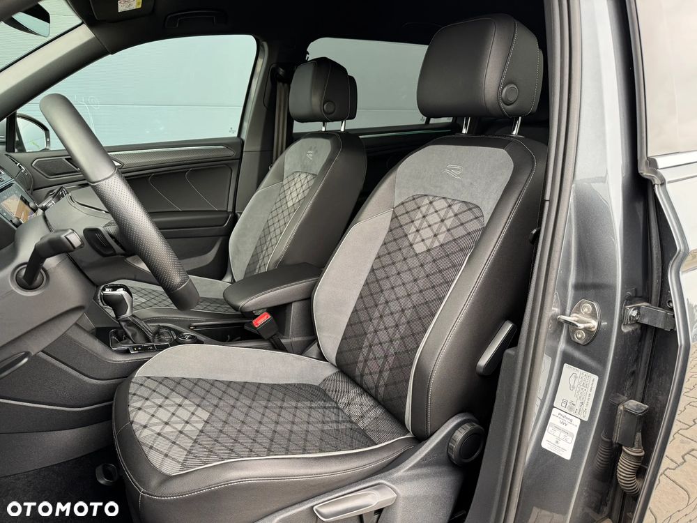 Volkswagen Tiguan Allspace 2.0 TDI SCR 4Motion DSG R-Line - 12