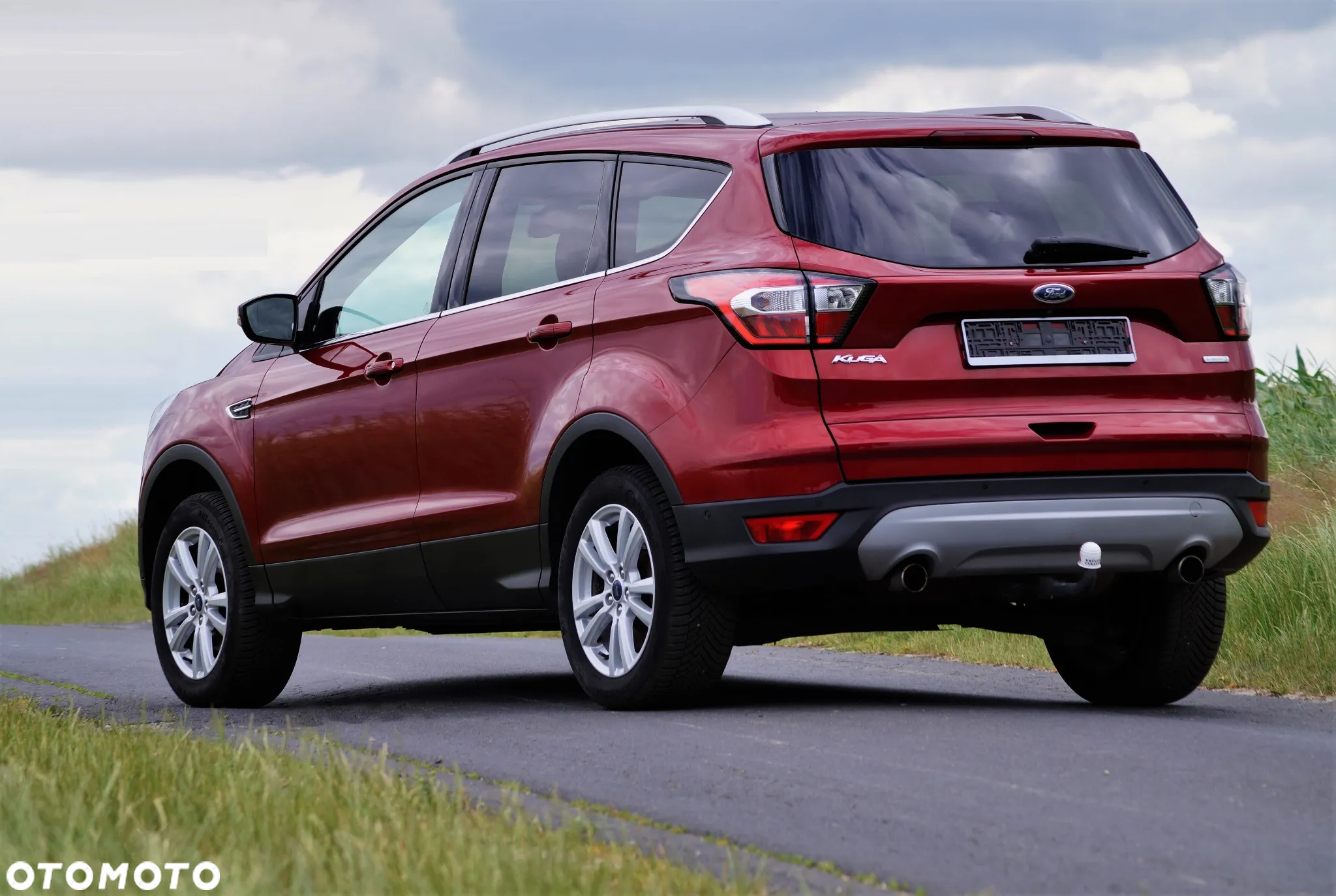Ford Kuga - 10