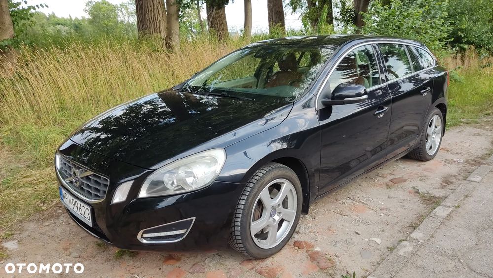 Volvo V60 - 11