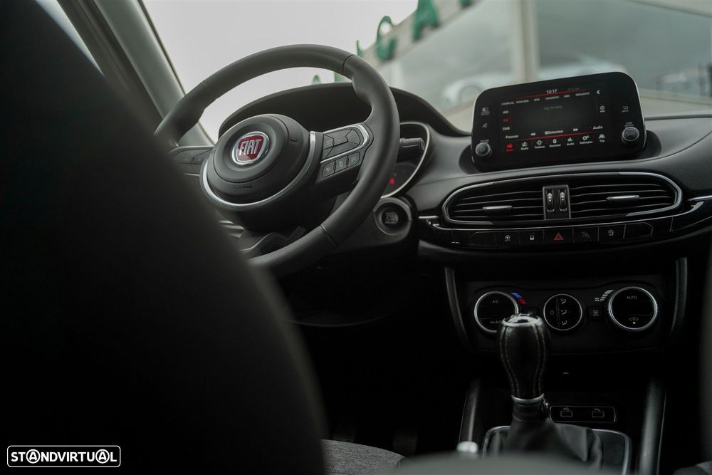 Fiat Tipo Cross 1.0 GSE T3 City - 15