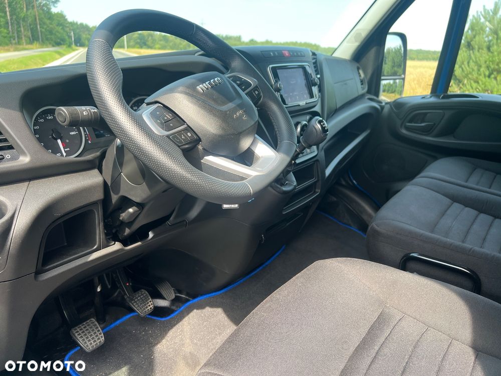 Iveco Daily - 12
