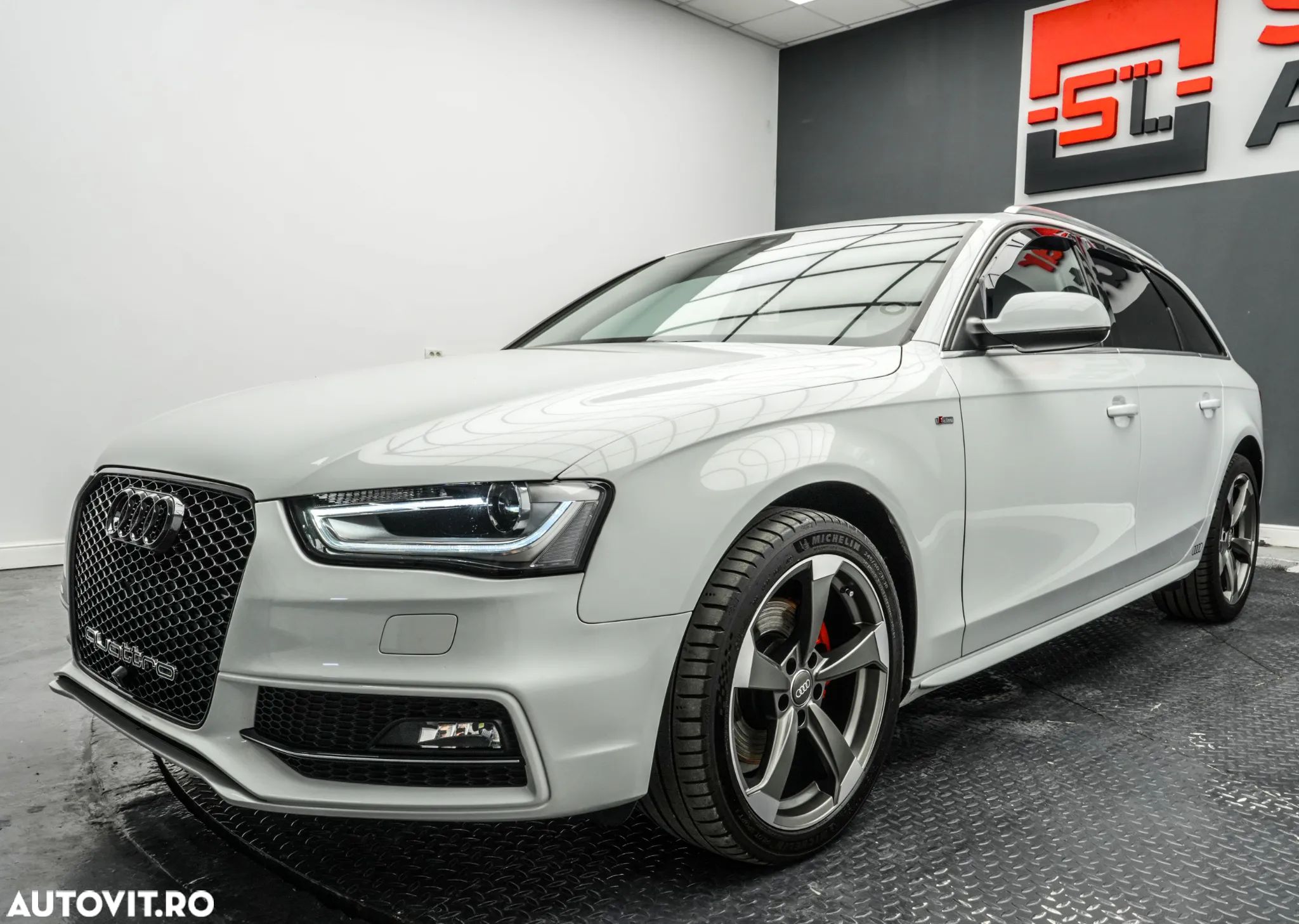 Audi A4 Avant 2.0 TDI quattro Stronic - 1