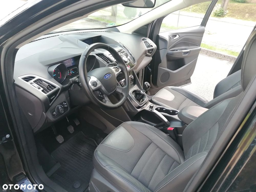 Ford Kuga 2.0 TDCi 4x4 Individual - 12