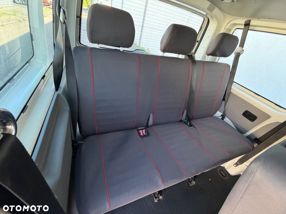 Volkswagen Transporter Standard - 28