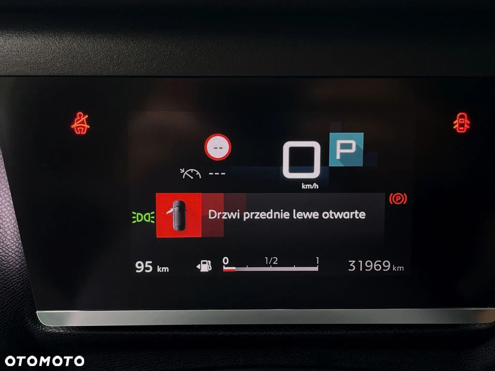 Citroën C4 PureTech 130 Stop&Start EAT8 PLUS - 22