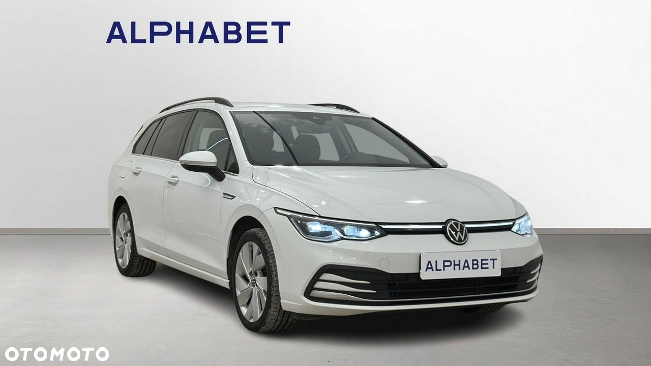 Volkswagen Golf - 8