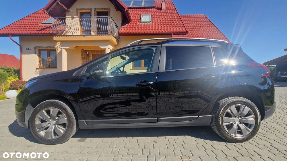Peugeot 2008 1.2 Pure Tech Active S&S EAT6 - 5