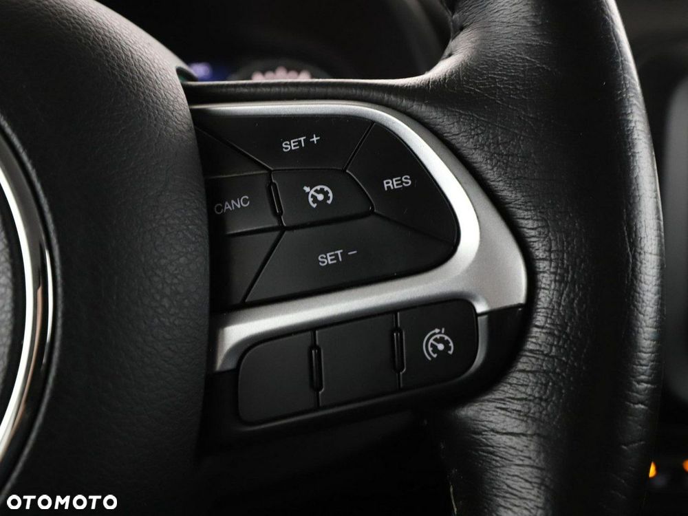 Jeep Renegade 2.0 MultiJet Limited 4WD S&S - 28