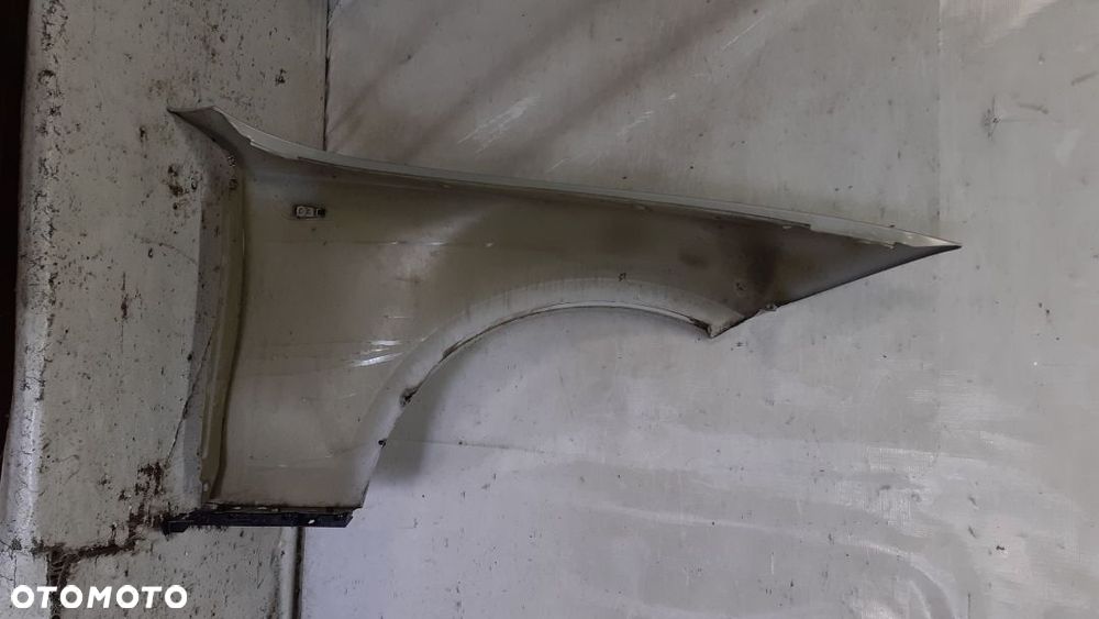 * BŁOTNIK PRZEDNI PRZOD  LEWY BMW 1 E81 E82 E87 E88 TITANSILBER 354 - 5