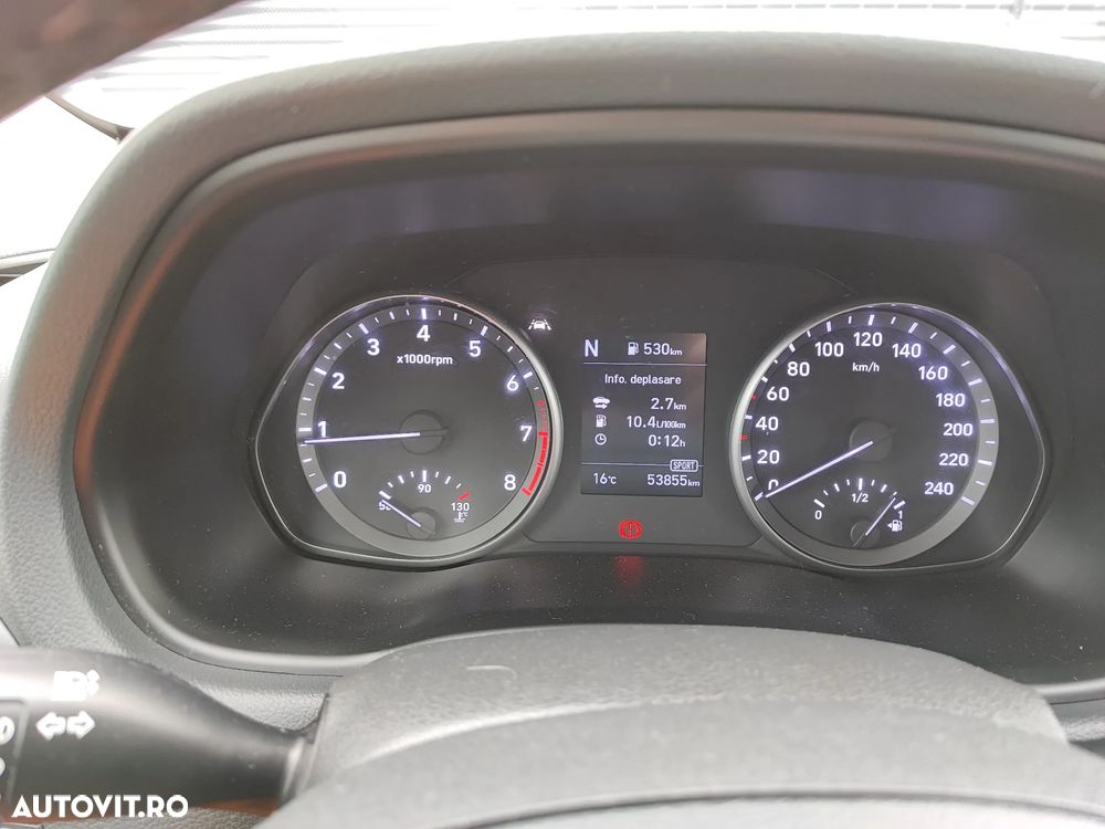 Hyundai i30 1.5 T-GDI 160CP MHEV 5DR M/T Highway - 3