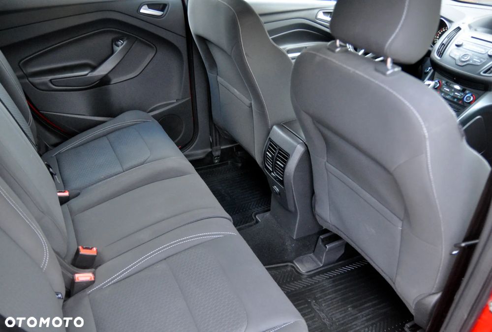 Ford Kuga 2.0 TDCi 4x4 Vignale - 8