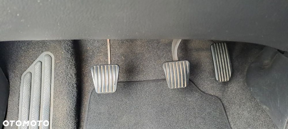 Chevrolet Aveo - 23