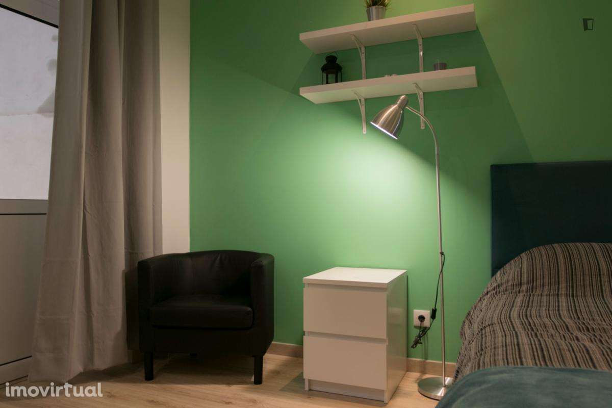 Estúdio - localizado em  Coimbra - Grande imagem: 5/26