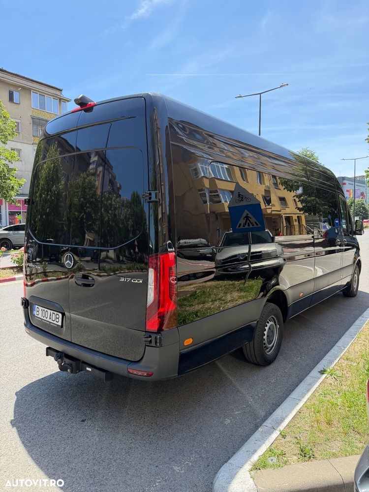 Mercedes-Benz Sprinter - 1