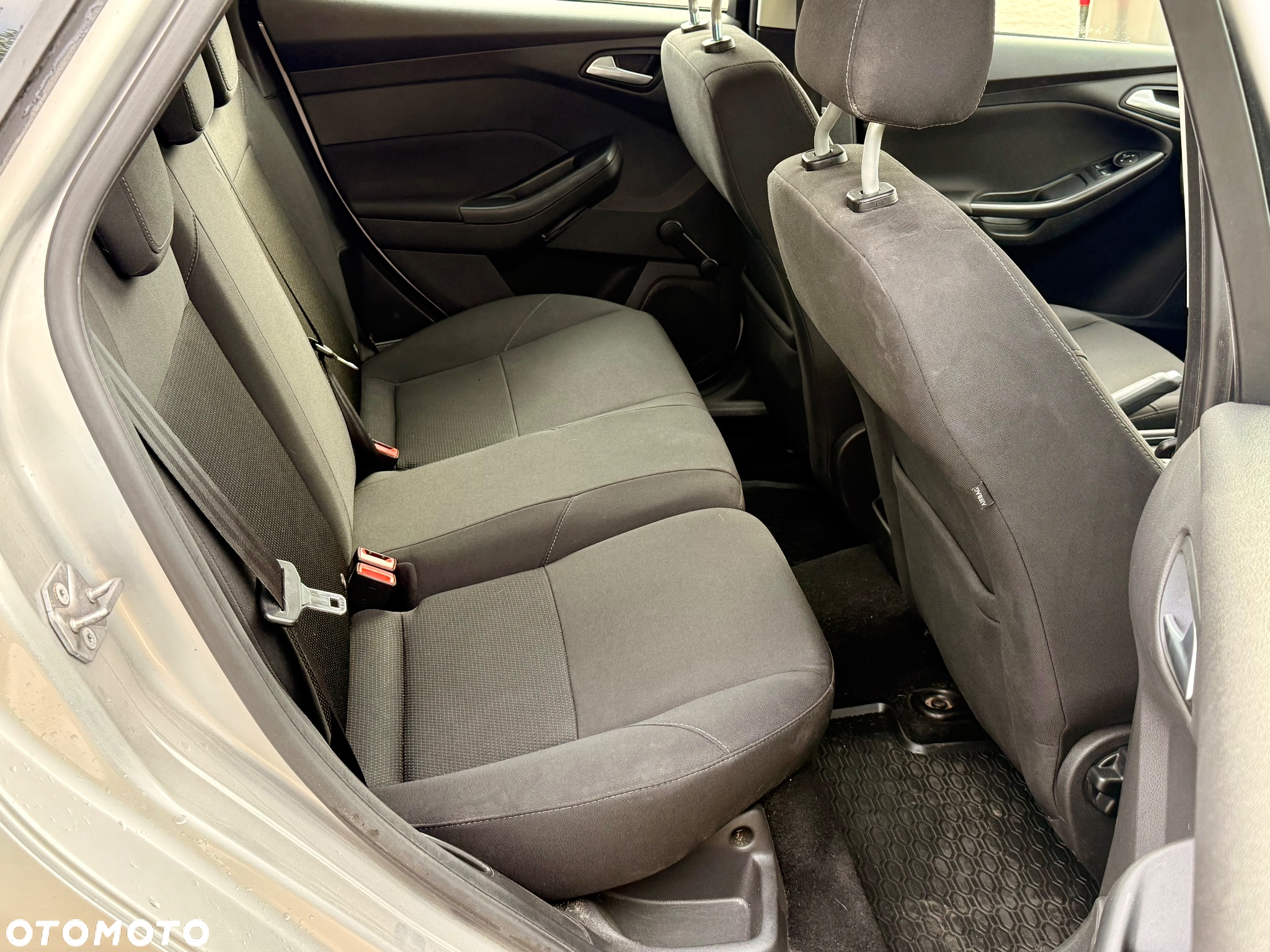 Ford Focus 1.5 TDCi SYNC Edition - 8