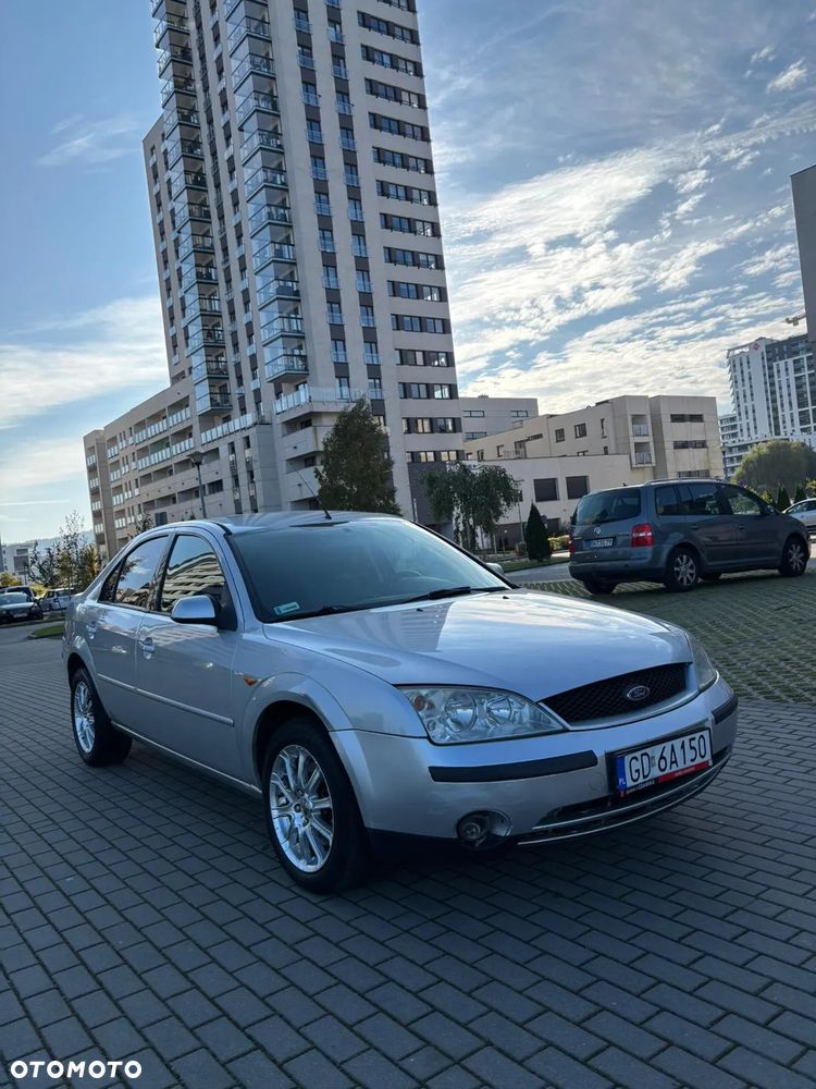 Ford Mondeo - 1