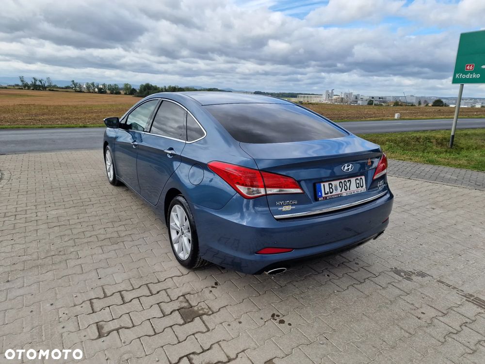 Hyundai i40 i40cw 1.7 CRDi blue Style - 14