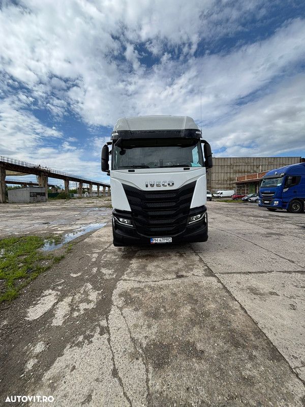 Iveco S-WAY - 1