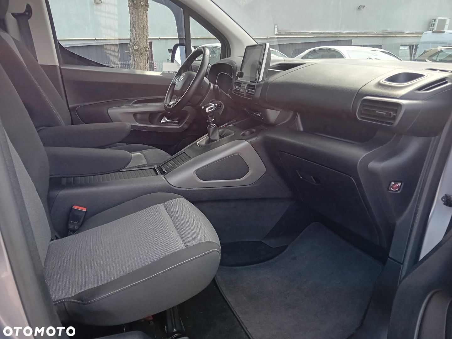 Toyota Proace City Verso 1.5 D-4D Family - 32