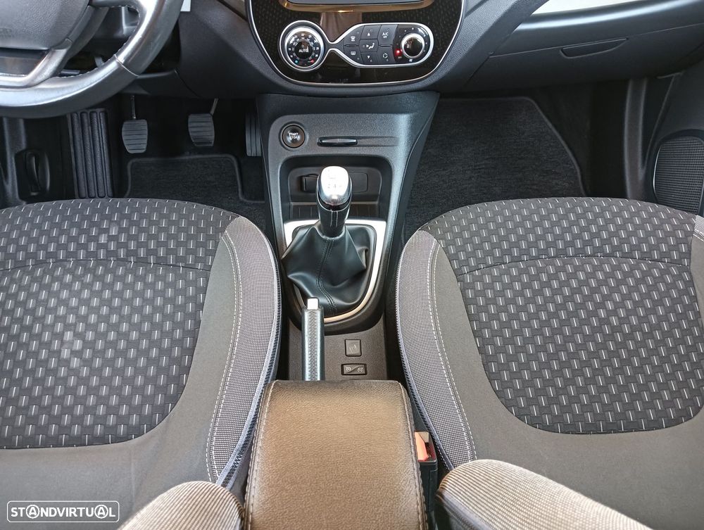 Renault Captur 1.5 dCi Exclusive - 16