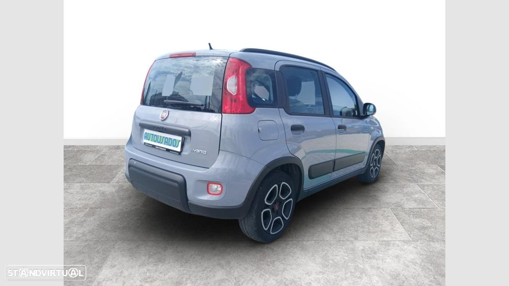 Fiat Panda 1.0 Hybrid City Life - 4