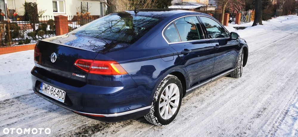 Volkswagen Passat 1.8 TSI BMT Highline - 12