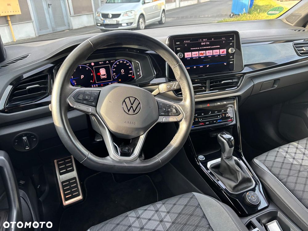 Volkswagen T-Roc - 33