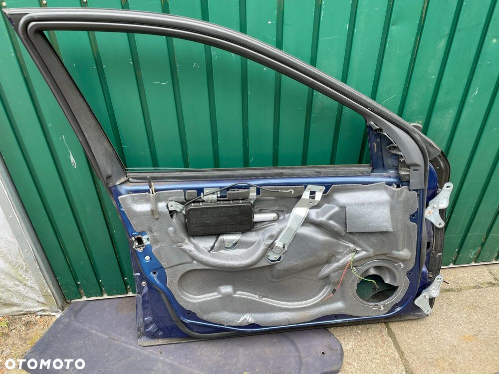 MERCEDES W203 C345 DRZWI LEWE PRAWE TYŁ TYLNE BEZ RDZY KOMBI - 7