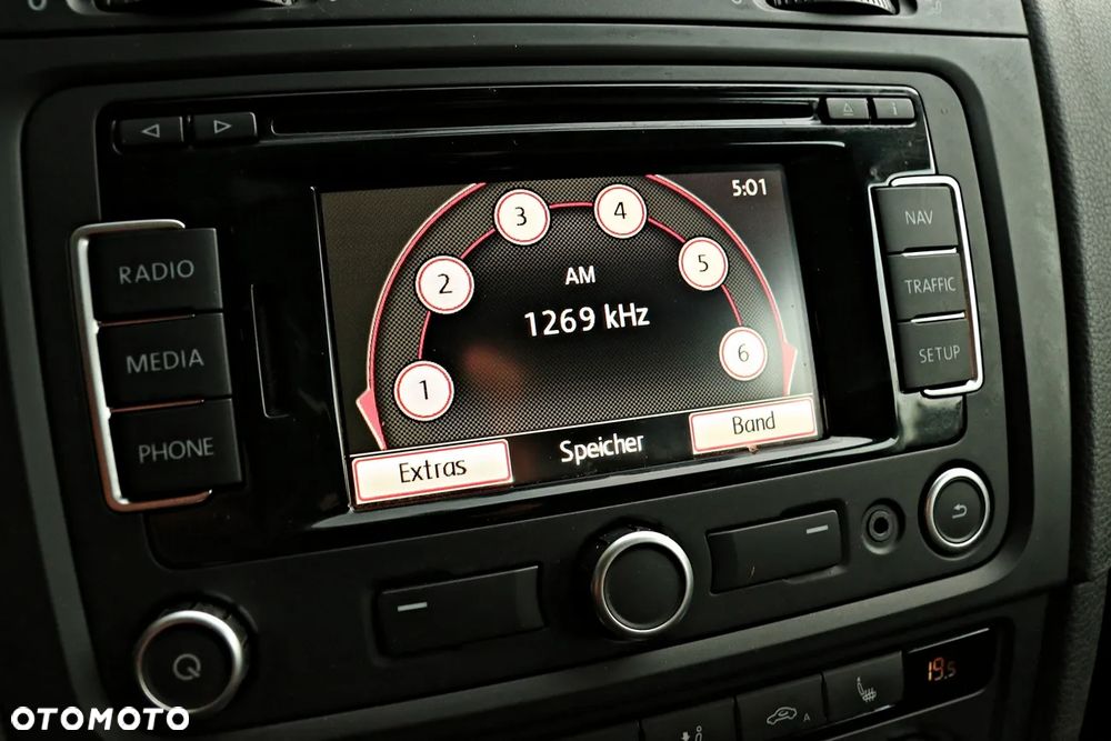 Volkswagen Golf 2.0 TDI DPF GTD - 33