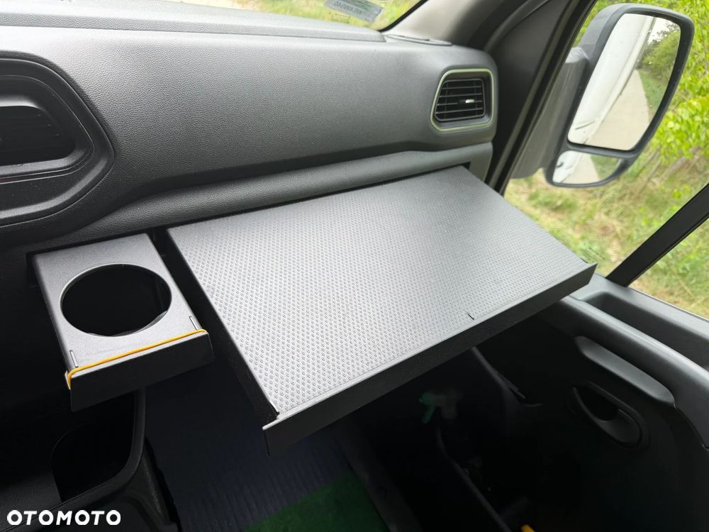 Renault Master - 10