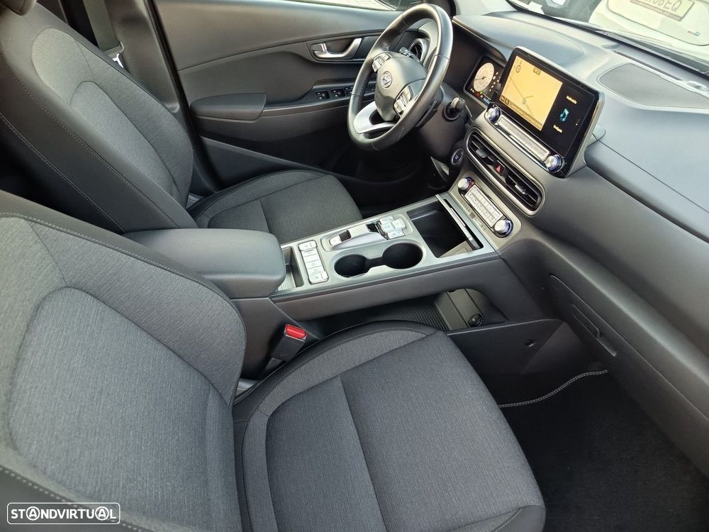 Hyundai Kauai 64 kWh Premium - 17