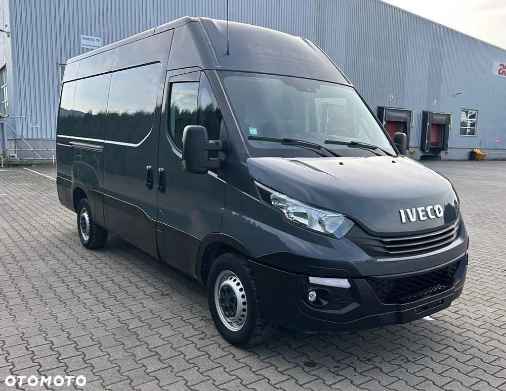 Iveco Daily 35-180 - 3