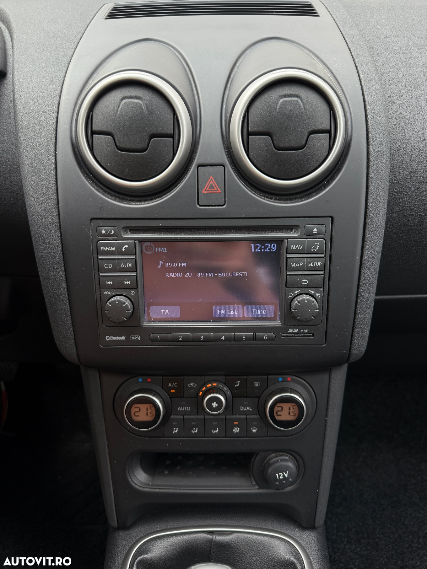 Nissan Qashqai+2 +2 1.6 2WD Visia - 24