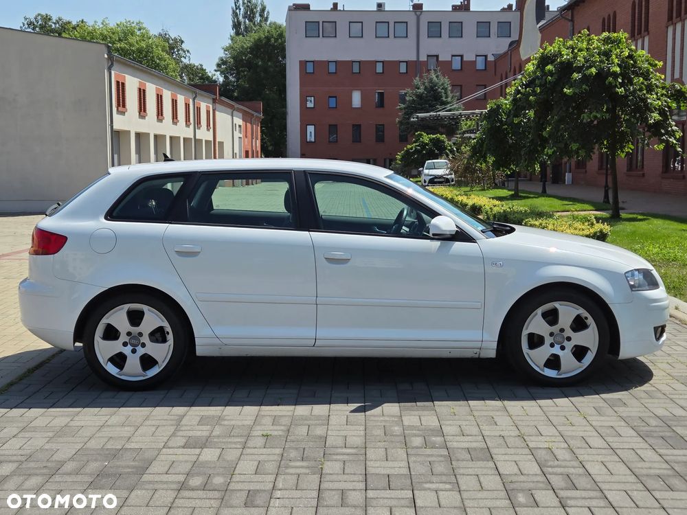 Audi A3 Sportback 1.9 TDI DPF Ambiente - 6