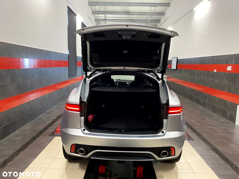 Jaguar E-Pace D150 AWD R-Dynamic HSE - 15