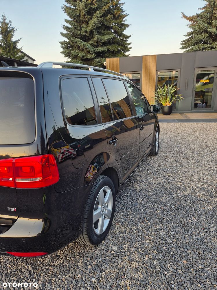 Volkswagen Touran 1.4 TSI Highline Perfectline DSG - 8